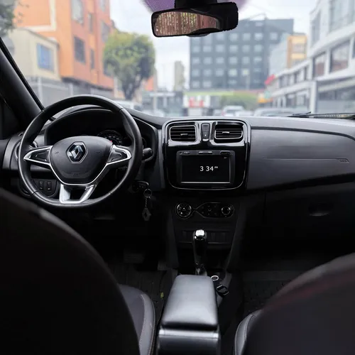 Renault Stepway 1.6 Intense Automática