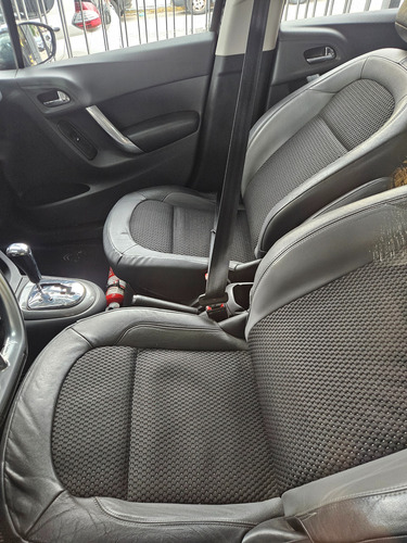 Citroën C3 1.6 Vti 16v Exclusive Flex Aut. 5p