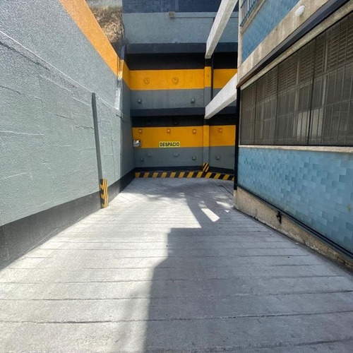 Imagen 6 de 6 de Pb Industrial En Alquiler - Urb. La Urbina.