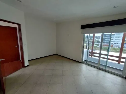 Casa En Venta En Zen House, 3 Recamaras, Estudio, 2.5 Baños, Gran Ubicación!