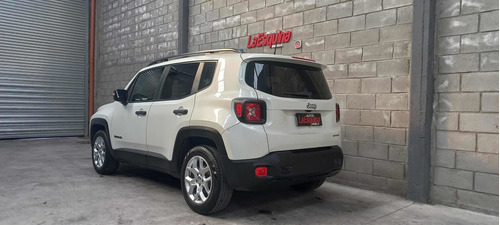 Imagen 5 de 23 de Jeep Renegade 2019 1.8 Sport Plus