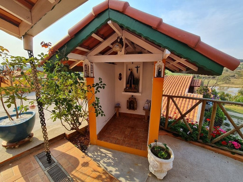 Imagem 11 de 26 de Linda Chácara Com 2 Dormitórios, Piscina, Jardim, Horta, Bem Localizada, À Venda, 500 M² Por R$ 460.000 - Zona Rural - Pinhalzinho/sp - Ch1038