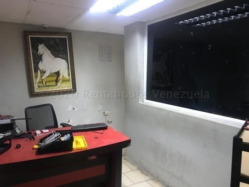 Imagen 9 de 13 de Comercial En Venta Ubicado En La Puerta Maraven. Punto Fijo