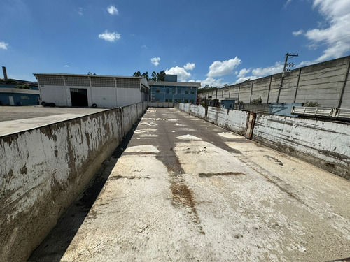 Carreta Semi Reboque Carga Seca Vanderleia