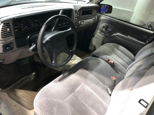 Imagen 9 de 14 de Chevrolet Suburban 2500 1998
