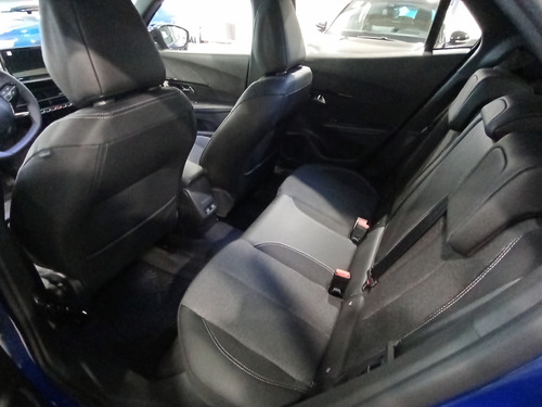 Peugeot 2008 1.0T Allure