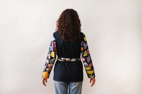 Imagen 3 de 7 de Camisa Con Estampado Y Textil Tecnológico Camisea Manifesto