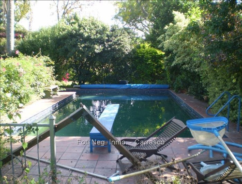 Imagen 2 de 8 de Chalet De Tejas En Dos Plantas, Living Comedor, Cw46308