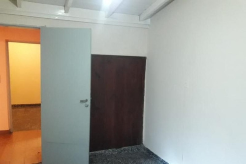 Imagen 7 de 13 de Venta Urgente Ph 3 Ambientes Con Patio Y Terraza. Escucha Of