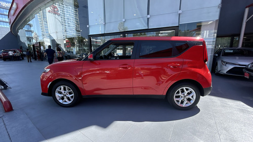 Kia Soul 1.6L LX TA