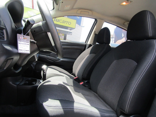 Nissan Versa Advance Automatico