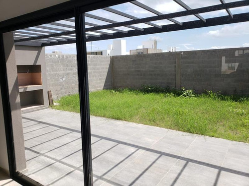 Imagen 4 de 13 de Duplex En Venta En San Ignacio Manantiales