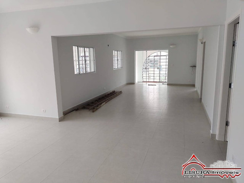 Imagem 6 de 15 de Casa Grande No Centro De Jacareí Com Edicula Comercial - 7935