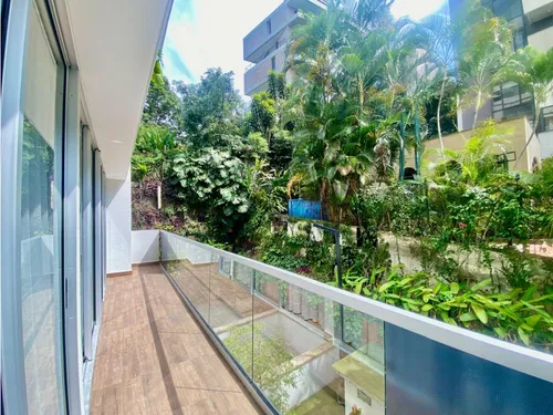 Apartamento Para Inversión En El Poblado