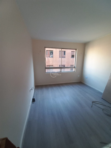 Departamento En Arriendo De 1 Dorm. En Las Condes