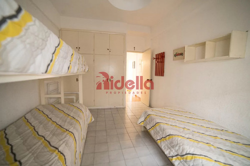 Venta De Apartamento 2 Dormitorios En Península, Punta Del Este