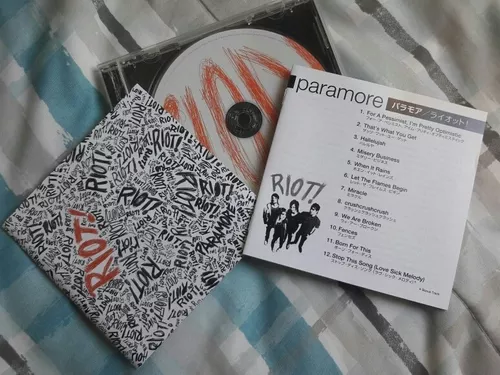 Paramore Riot! Cd Japonês Legítimo Seminovo C/ Encarte Extra