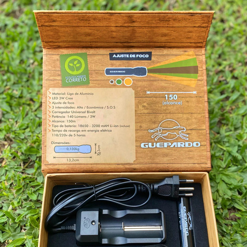 Lanterna Tática Attack Recarregável 140 Lúmens Resistente