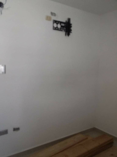 Imagen 4 de 12 de Apartamento En Venta En Cagua 04243050970