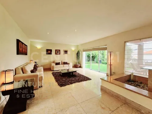 Venta De Casa En La Vista Country Club, Atlixcáyotl, Puebla, De 3 Recámaras