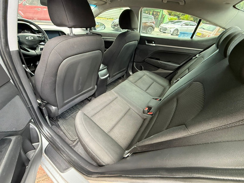 Hyundai Elantra 2020 Clean Carfax Excelente Condiciones
