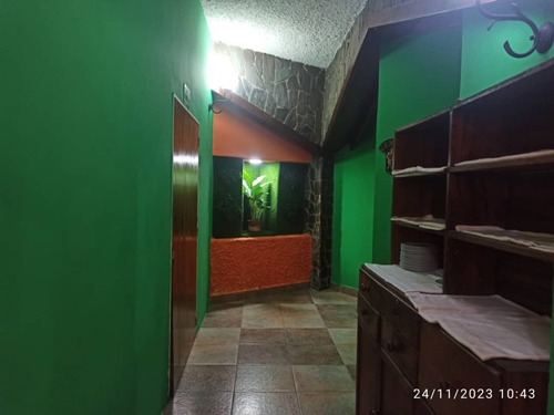 Venta Conocido Restaurante Fondo De Comercio. Cc La Cascada. Yy