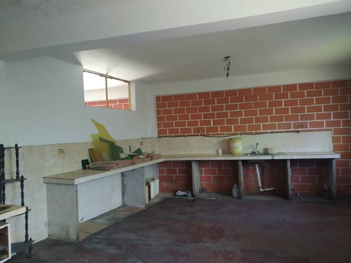 Imagen 9 de 21 de Casa En Venta Turmero Comercial O Residencial 22-24118 Mvs