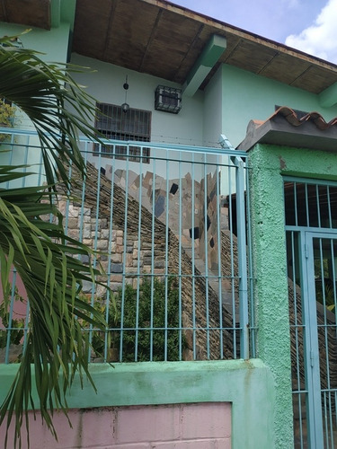 Imagen 7 de 14 de Ferretería Con Área De Galpones En Villas Del Toco