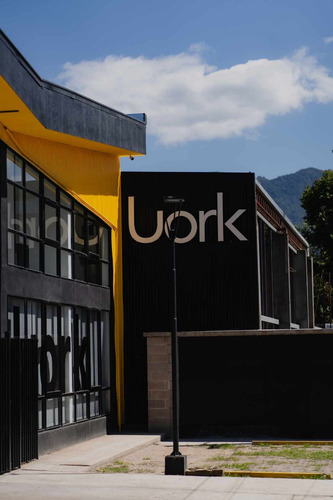 Uork 3 Camino De Sirga Venta De Deposito 137m2