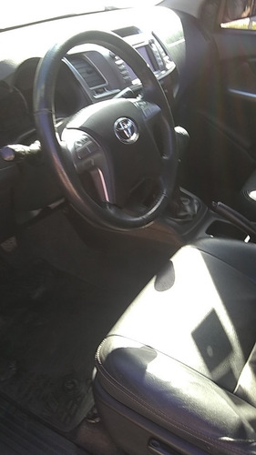 Toyota Hilux 3.0 Cd Srv Cuero 171cv 4x2 - E4 2015