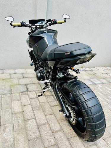 Yamaha Mt 09 Akrapovic Sliders