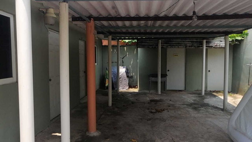 Imagen 4 de 15 de Casa En Venta