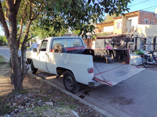 Chevrolet C-10 Deluxe