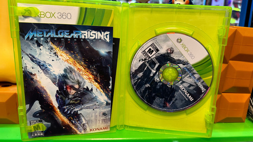 Metal Gear Rising: Revengeance Xbox 360 Original (Reacondicionado)