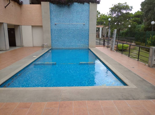 Imagen 4 de 12 de Alquiler De Bello Apartamento En Valencia - Inmobiliaria Maggi Cod. 410