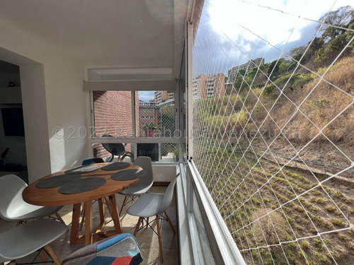 Imagen 14 de 18 de Bello Apartamento En Venta Lomas Del Sol 22-21328 Vende Norma De Dania