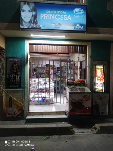 Venta De Tienda De Cosmeticos 