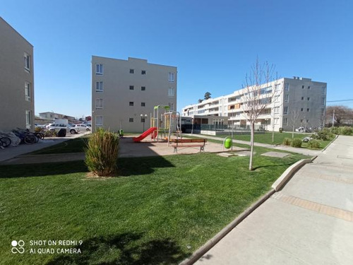 Departamento Av. Cuatro Poniete/glorias Navales