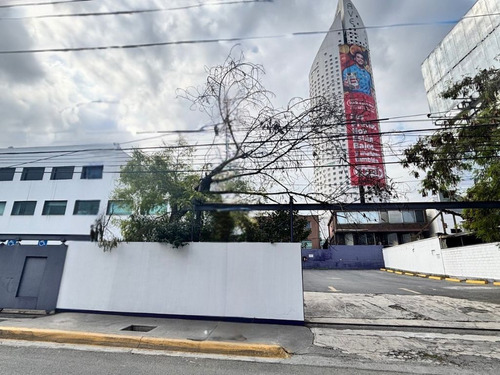 Renta De Edificio Para Oficinas En Monterrey, Ave. Morones Prieto