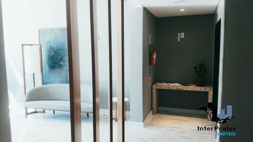 Imagem 9 de 16 de Apartamento Padrão Com 3 Quartos - 735426-v