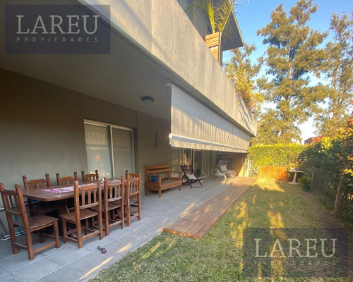 Imagen 17 de 22 de Impecable 3 Ambientes Amoblado Con Jardín