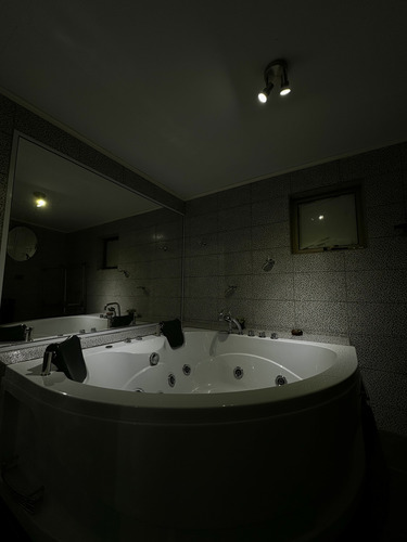 Se Vende Parcela Con Piscina, Jacuzzi, Quincho, Juegos