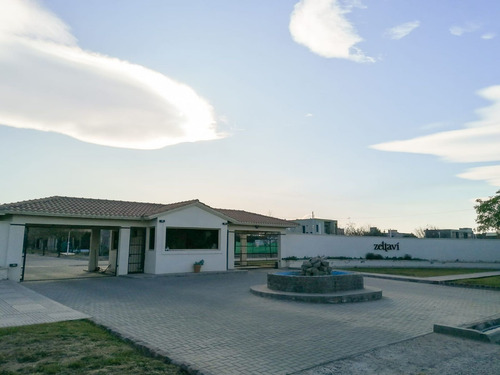 Imagen 2 de 17 de Terreno En Venta B° Privado Zettavi Lujan De Cuyo