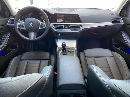 Imagen 2 de 15 de Bmw Serie 3 2020 2.0 330ia Sport Line At