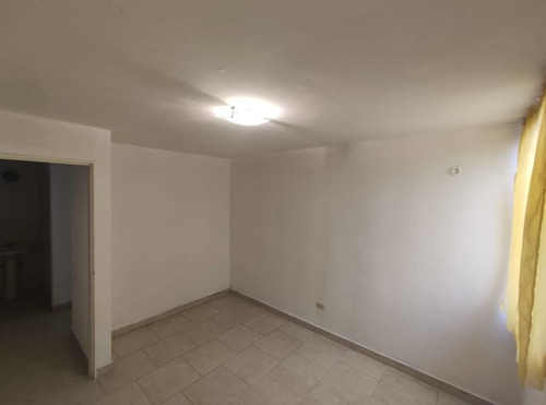 Imagen 8 de 10 de Apto. En Alquiler Urb. Base Aragua 0424-3178724