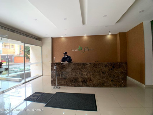 Imagen 9 de 14 de Vendo Apartamento En Belmira(bogota) Mls 22-529