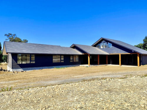 ¡habiter 360 ! Vende Casa En Venta De 4 Dorm. En Pitrufquén