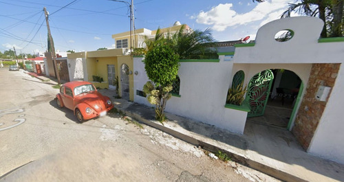 Casa En Venta De Remate Bancario C. 21 Jardines De Miraflores, 97168 Mérida, Yuc. -jcbb2