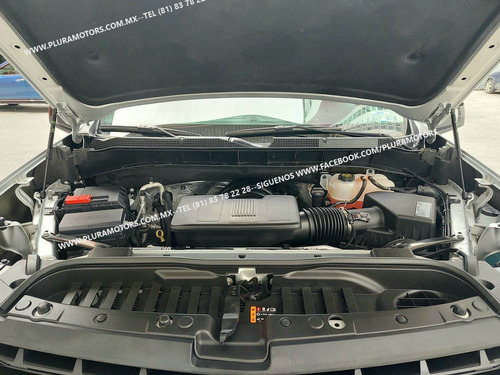 Imagen 15 de 15 de Chevrolet Cheyenne Crew Cab 4x4 Z71 Trail Boss 2021 Cam Rev