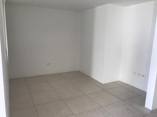 Imagen 9 de 30 de Departamento En Venta En Bugambilias (vista Laguna)